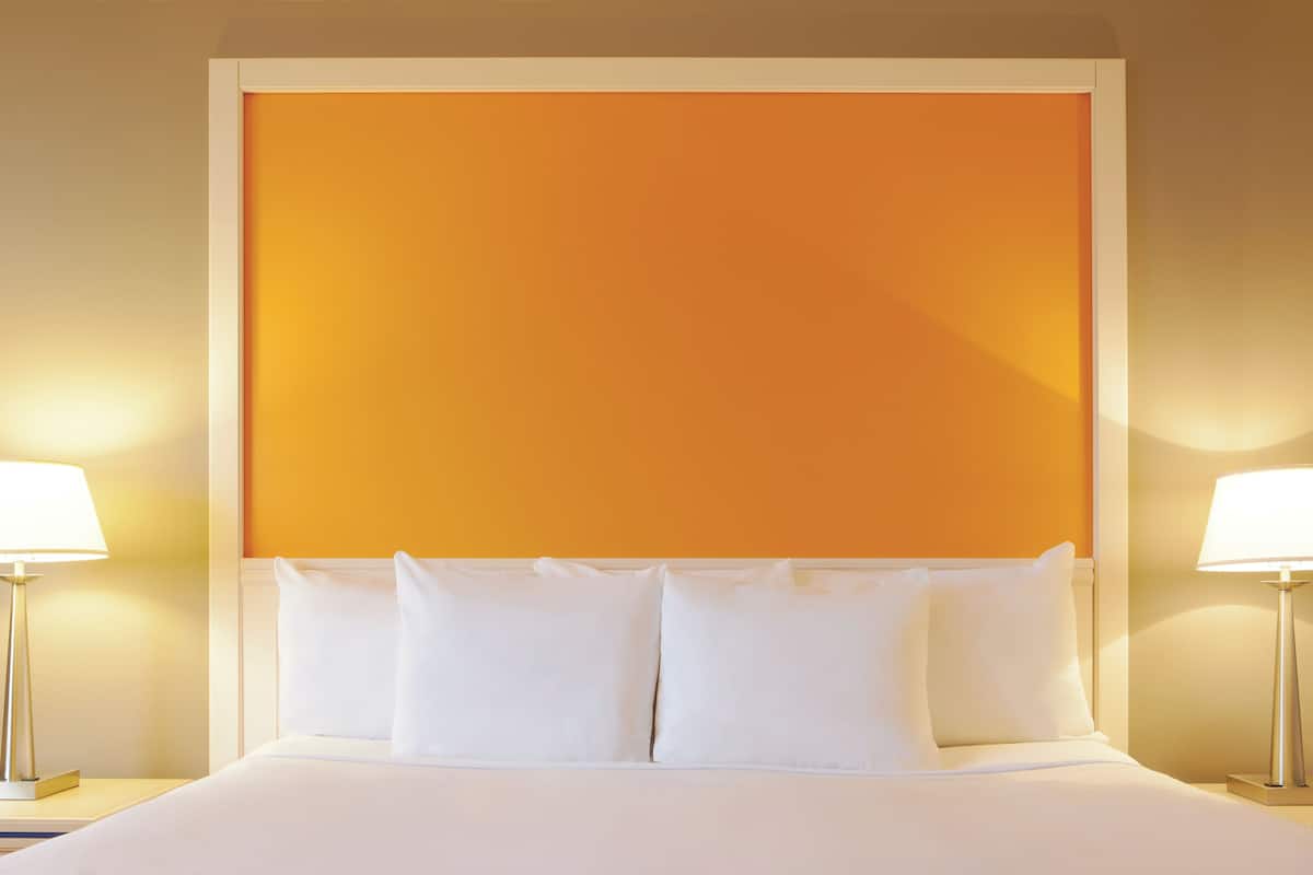 Literie hypoallergénique, surmatelas, coffres-forts dans les chambres