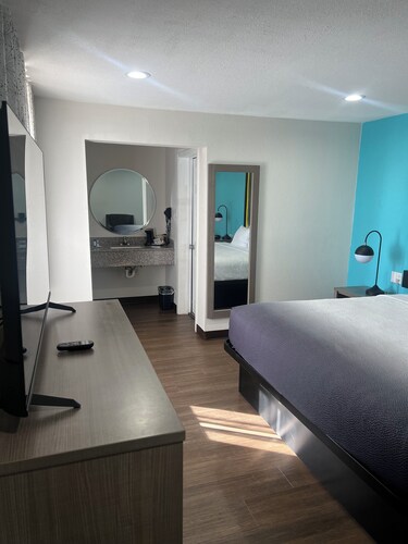 Super 8 by Wyndham Wichita Falls