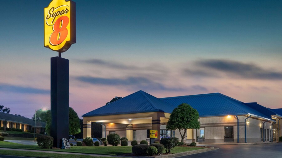 Super 8 by Wyndham North Little Rock/McCain
