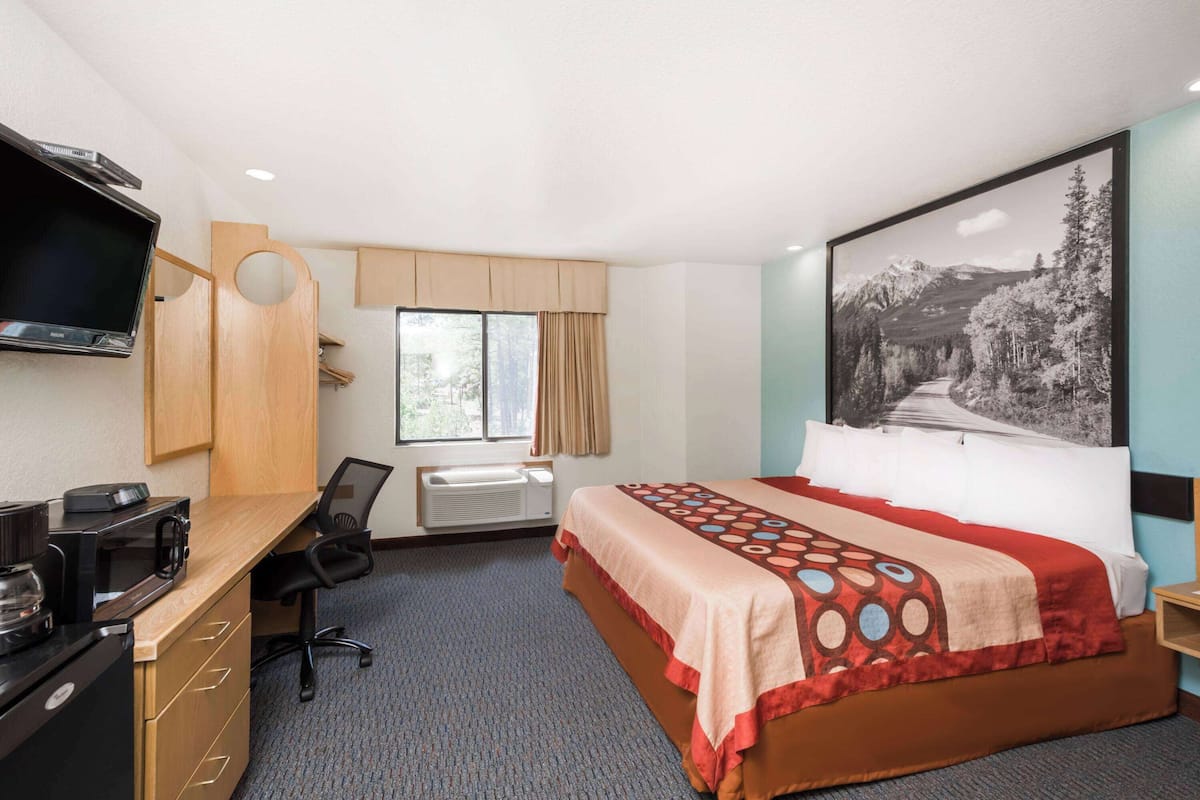 In-room safe, desk, blackout drapes, iron/ironing board