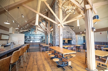 Dinner served, American cuisine at Outbound Mammoth 