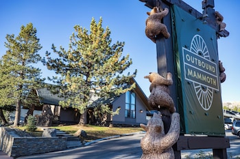 Hotel entrance at Outbound Mammoth 