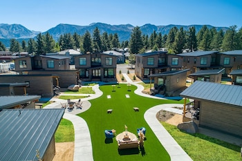 Hotel Exterior at Outbound Mammoth 