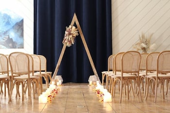 Indoor wedding at Outbound Mammoth 