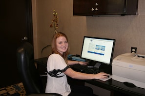 Business center - Hampton Inn Olathe (Olathe)