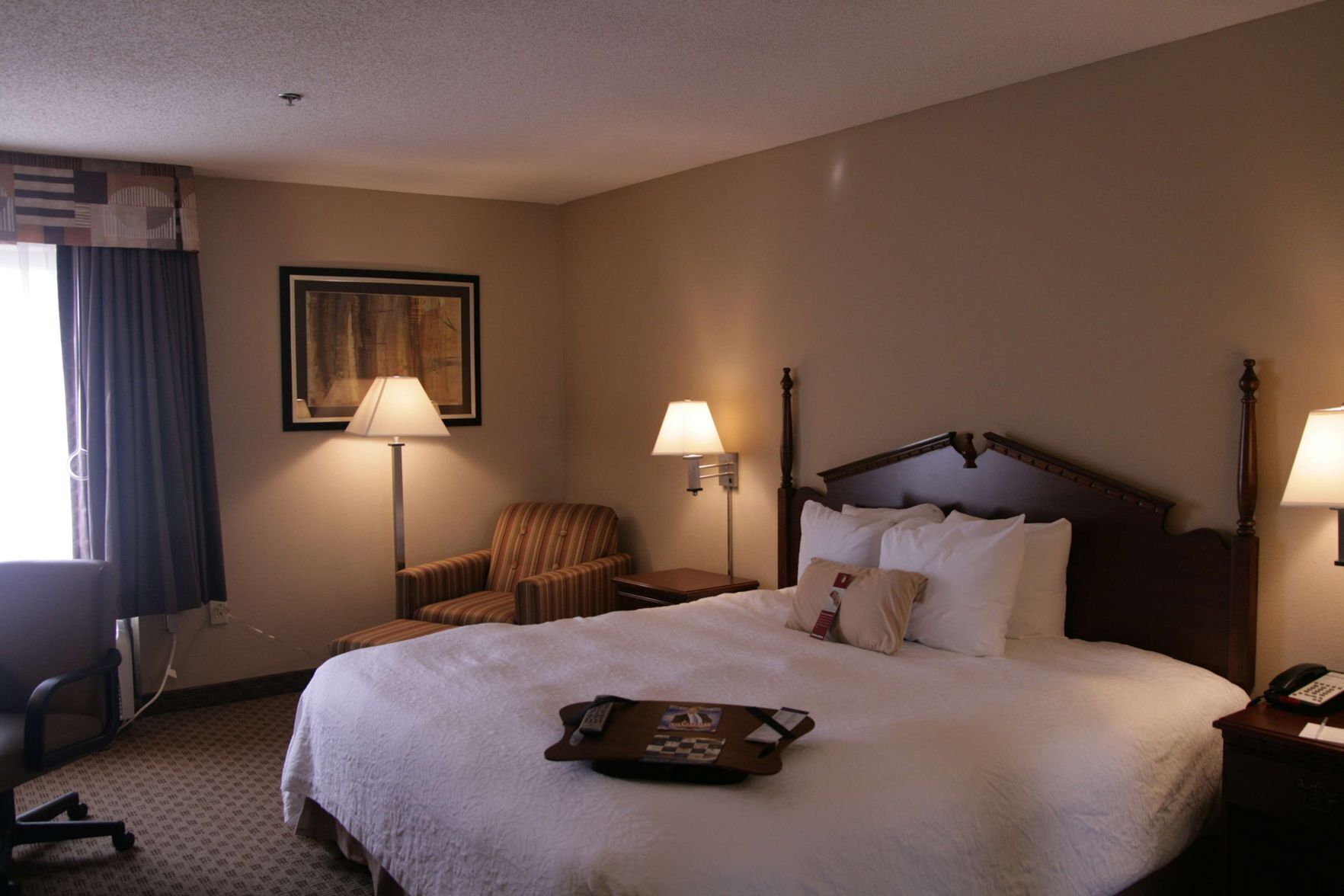 Premium bedding, in-room safe, iron/ironing board, free cots/infant beds