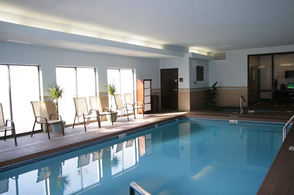 luxury hotels in Overland Park, Ks