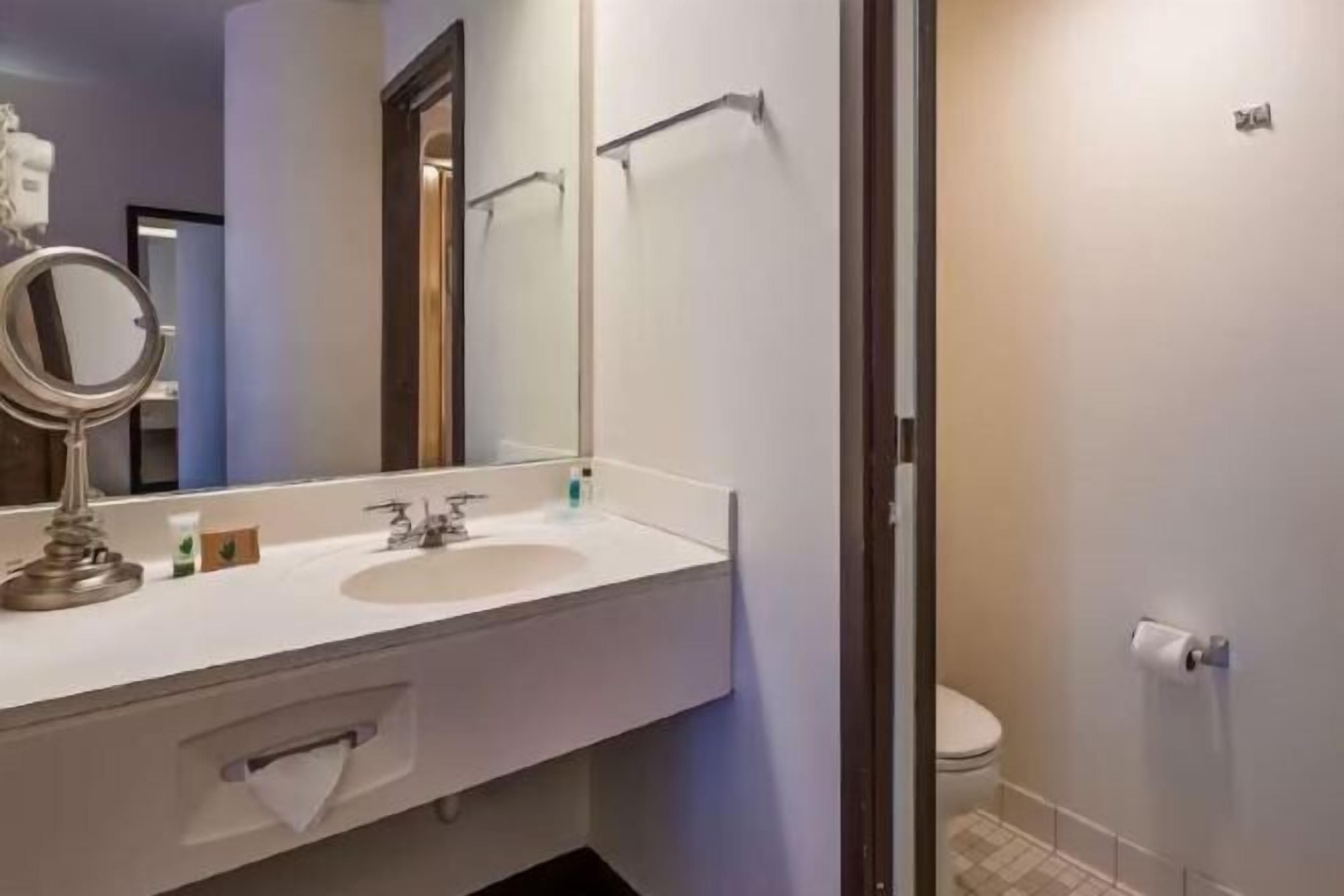 Bathroom | Shower, free toiletries, hair dryer, towels