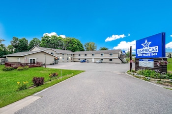 Americas Best Value Inn Marquette