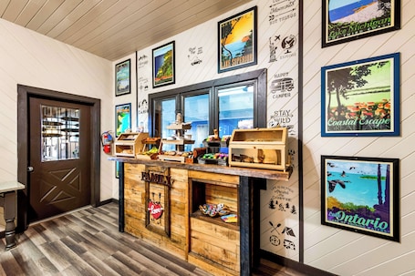 Restaurante. Americas Best Value Inn Marquette