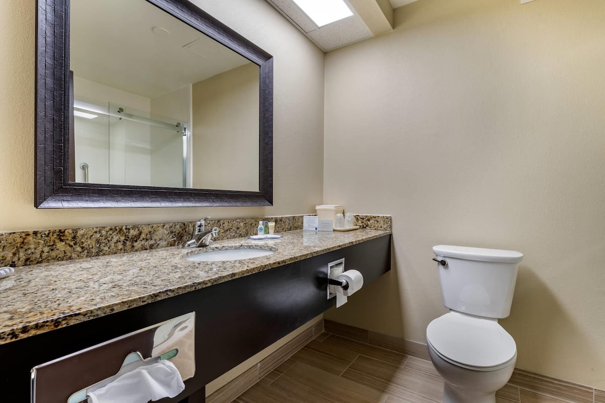 Standard King (2nd Floor) | Premium bedding, pillowtop beds, desk, laptop workspace