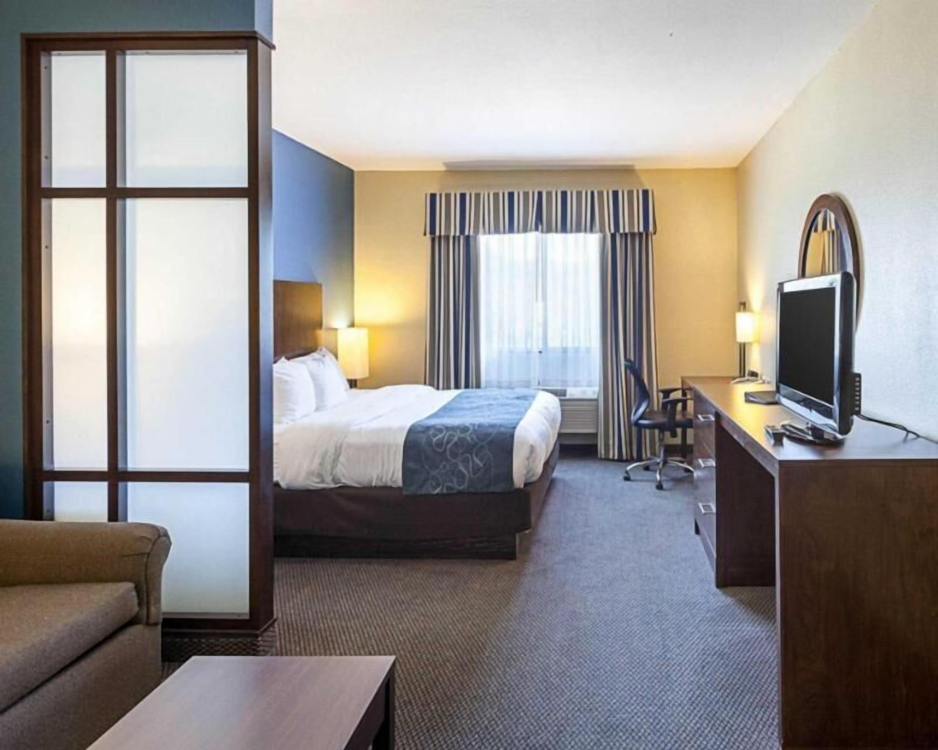 Pillow-top beds, in-room safe, individually furnished, desk