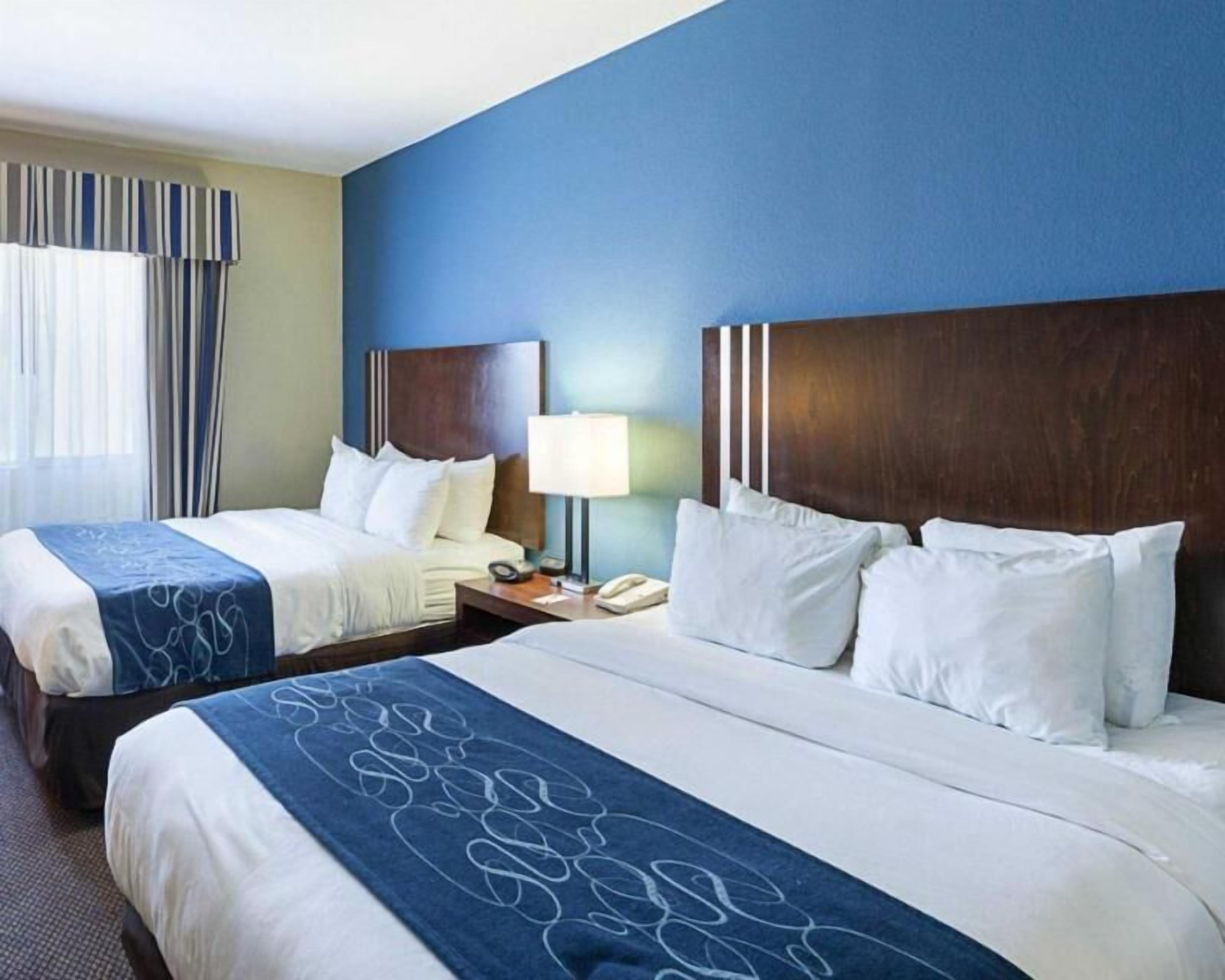 Pillowtop beds, in-room safe, individually furnished, desk