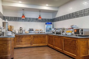Free daily full breakfast 