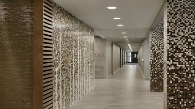 Holiday Inn Express Williamsbrg Busch Gardens Area by IHG