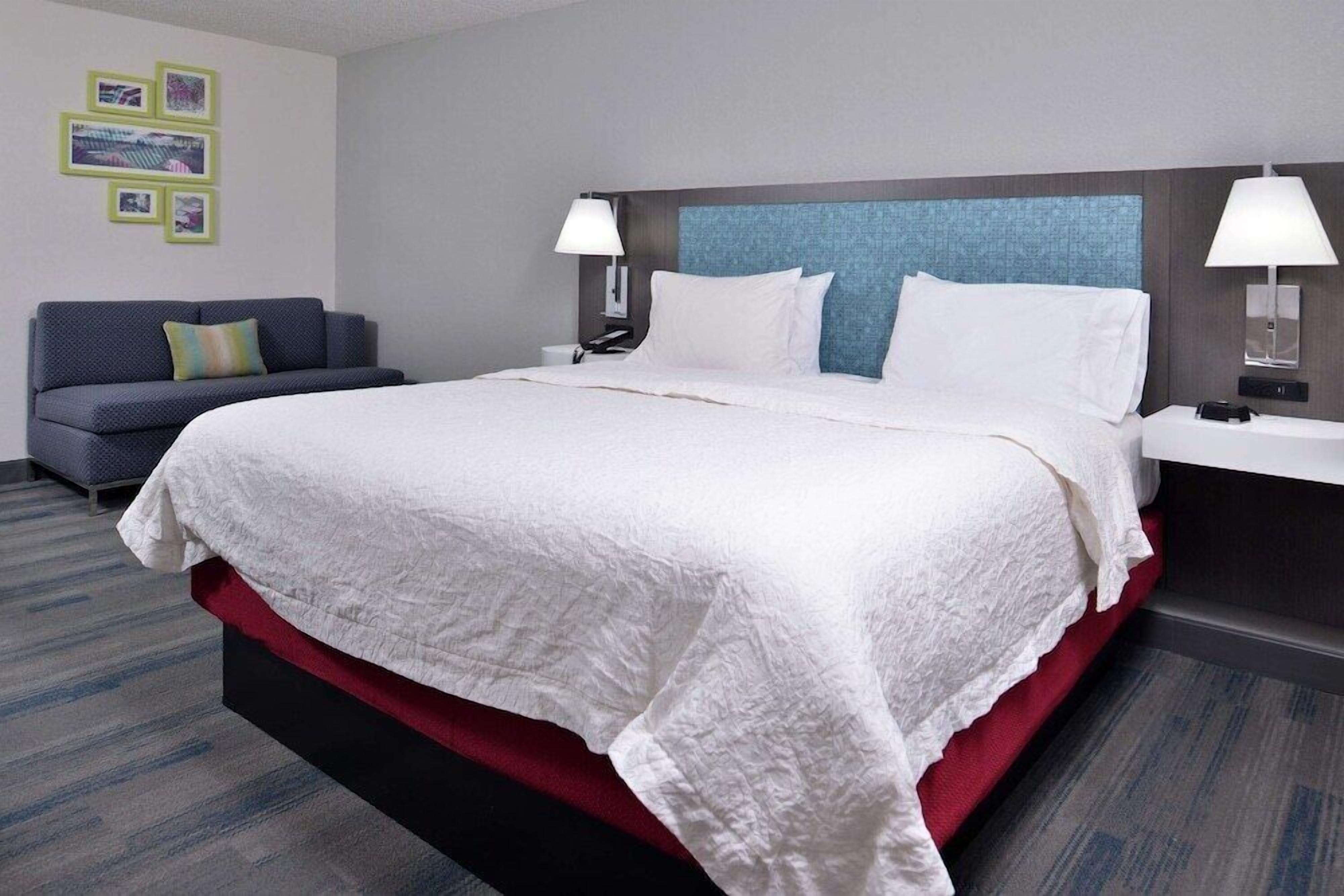 In-room safe, iron/ironing board, free cots/infant beds, rollaway beds