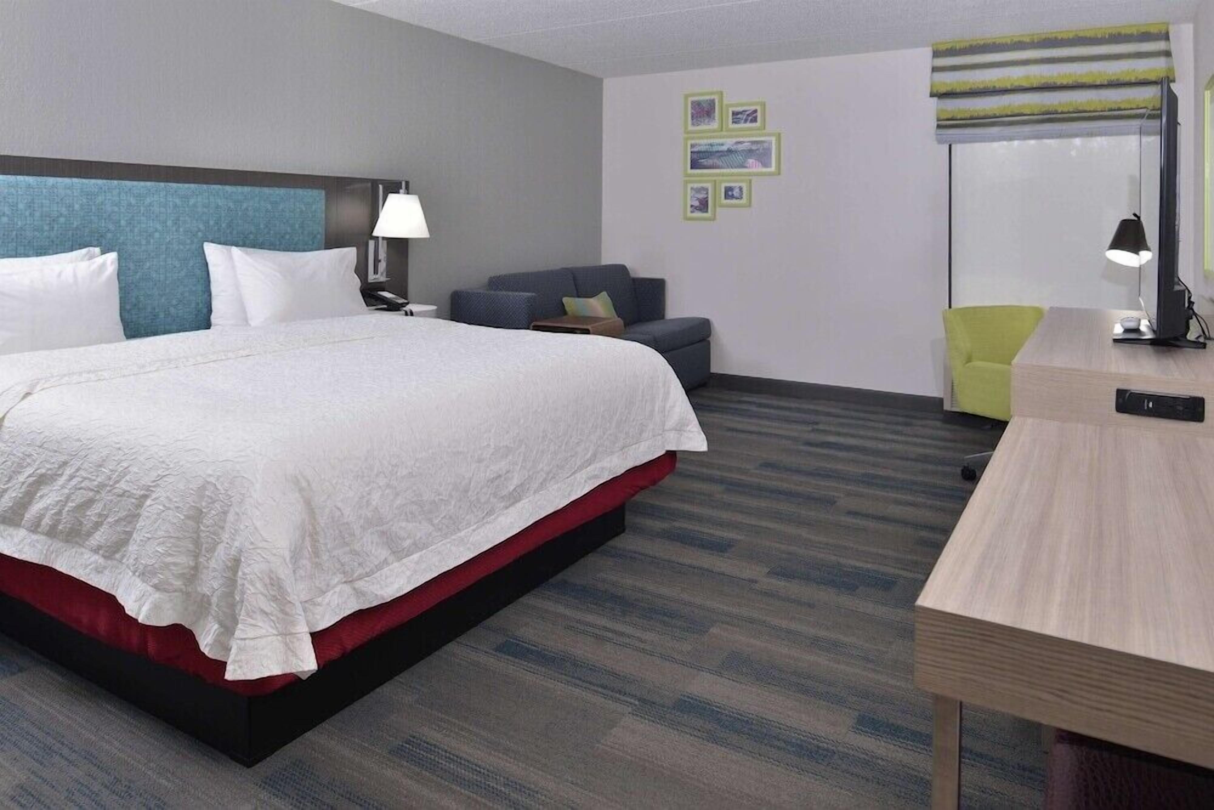 In-room safe, iron/ironing board, free cots/infant beds, rollaway beds
