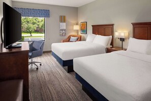 Down duvets, in-room safe, desk, laptop workspace - Hampton Inn Minneapolis NW Maple Grove (Maple Grove)