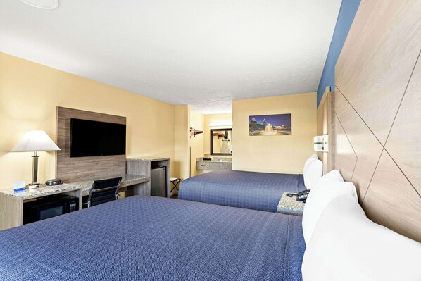 Desk, blackout curtains, free WiFi, bed sheets