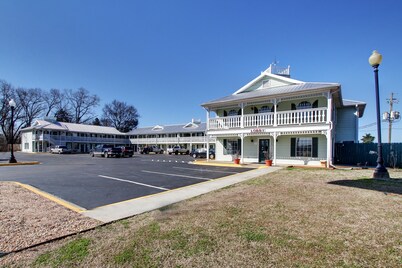 Key West Inn Wetumpka