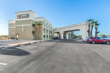 Comfort Inn & Suites Surprise Near Sun City West