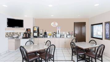 Free daily on-the-go breakfast