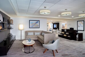 Lobby - Courtyard by Marriott - Naples (Naples)