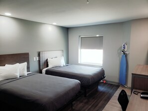 Standard Room, 2 Double Beds