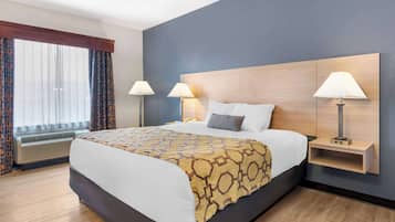 Habitación, 1 cama de matrimonio grande, accesible para personas con discapacidad, no fumadores | Escritorio y espacio para trabajar con un portátil