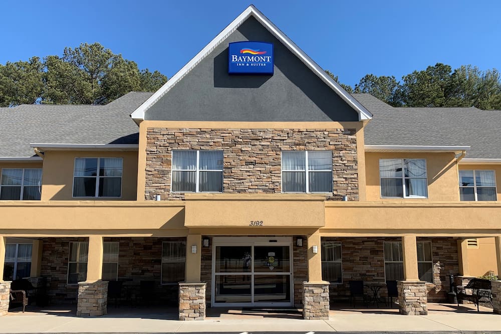 Baymont by Wyndham Kennesaw