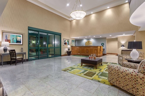 Wingate by Wyndham Macon I-75 