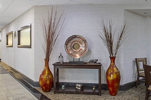 Lobby-Lounge