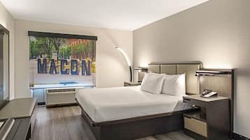 Minibar, skrivebord, strygejern/strygebræt, gratis baby-/barnesenge