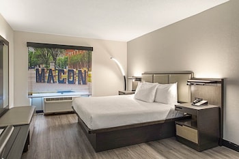 Wingate by Wyndham Macon I-75 