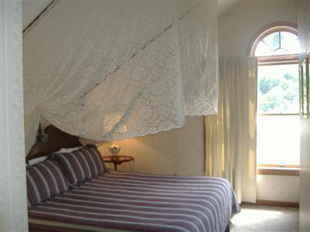 Sturbridge Country Inn