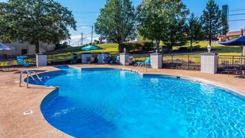 Indoor pool, seasonal outdoor pool