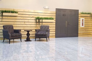 Lobby - Super 8 by Wyndham High Point/Greensboro (High Point)