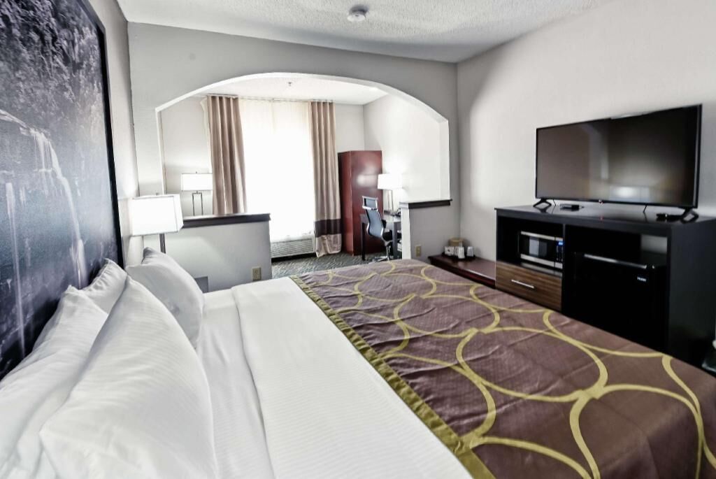 Cortinas opacas, tabla de planchar con plancha, wifi gratis