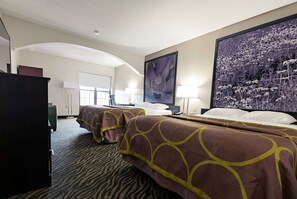 Blackout curtains, iron/ironing board, free WiFi, bed sheets - Super 8 by Wyndham High Point/Greensboro (High Point)