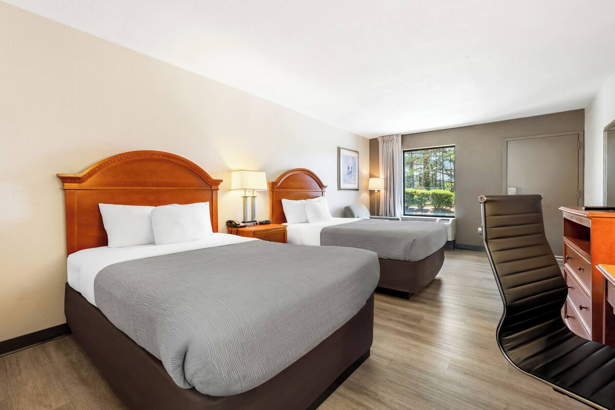 Premium bedding, desk, soundproofing, iron/ironing board