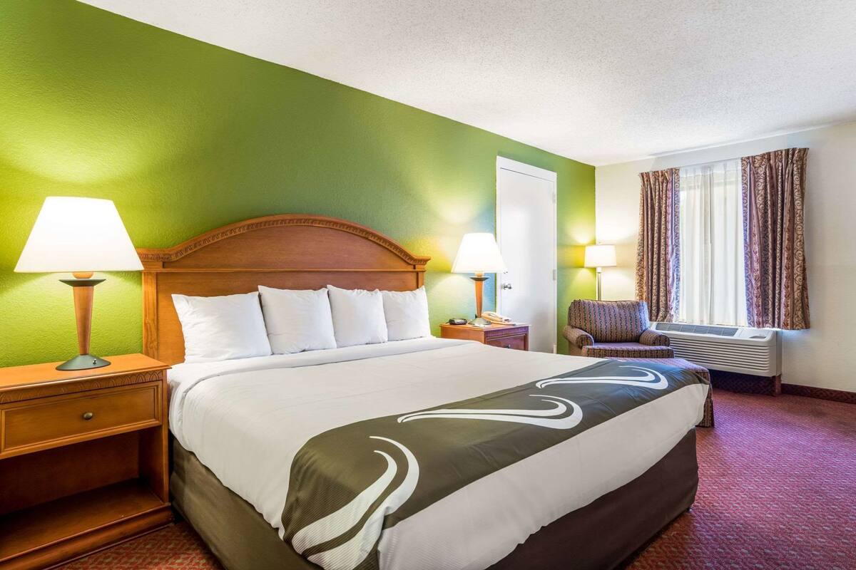 Premium bedding, desk, soundproofing, iron/ironing board
