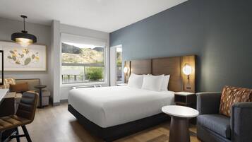 Kamar Keluarga, 2 kamar tidur | Meja kerja, tirai kedap cahaya, dan setrika/meja setrika