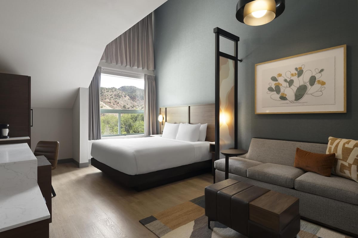 Room, 1 King Bed with Sofa bed, Mountain View | Desk, laptop workspace, blackout drapes, iron/ironing board