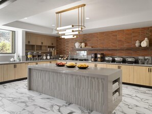 Free daily on-the-go breakfast - Hyatt Place Springdale/Zion National Park (Springdale)