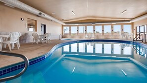 Una piscina cubierta