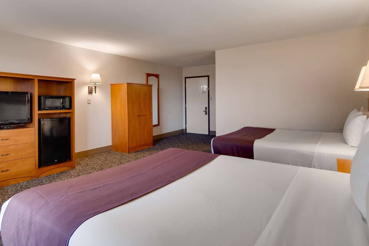 blackout curtains, iron/ironing board, free cots/infant beds