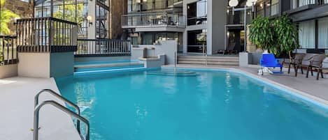 Indoor pool, seasonal outdoor pool, sun loungers