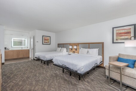 Crossroads Inn Suites - Image 83