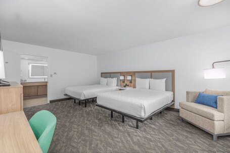 Crossroads Inn Suites - Image 71