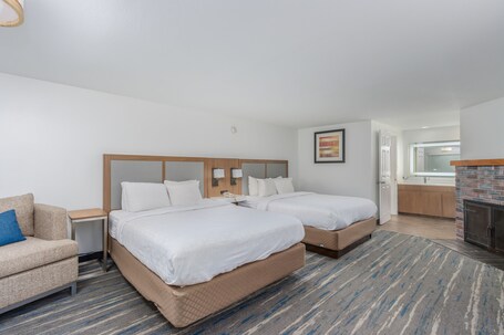 Crossroads Inn Suites - Image 29